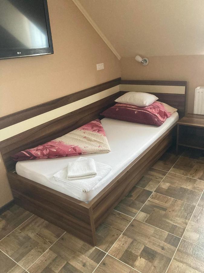Borostyan Panzio Balatonfuered Bed and Breakfast Εξωτερικό φωτογραφία