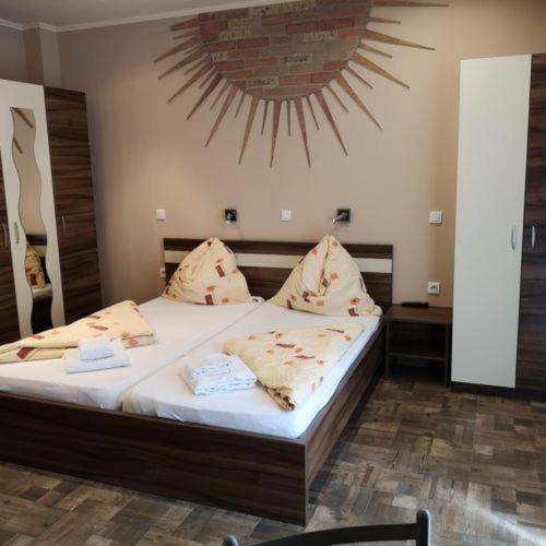 Borostyan Panzio Balatonfuered Bed and Breakfast Εξωτερικό φωτογραφία