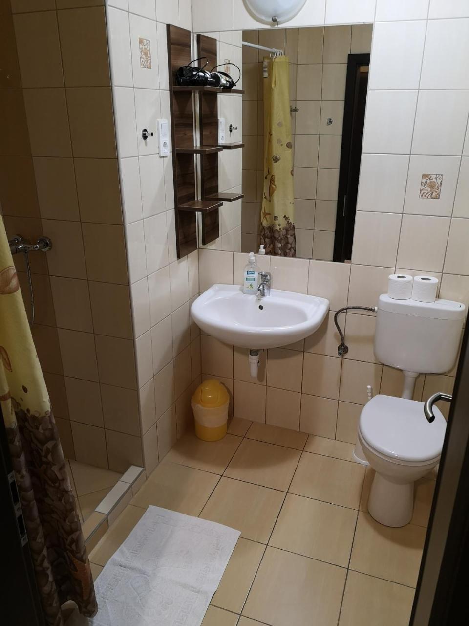 Borostyan Panzio Balatonfuered Bed and Breakfast Εξωτερικό φωτογραφία
