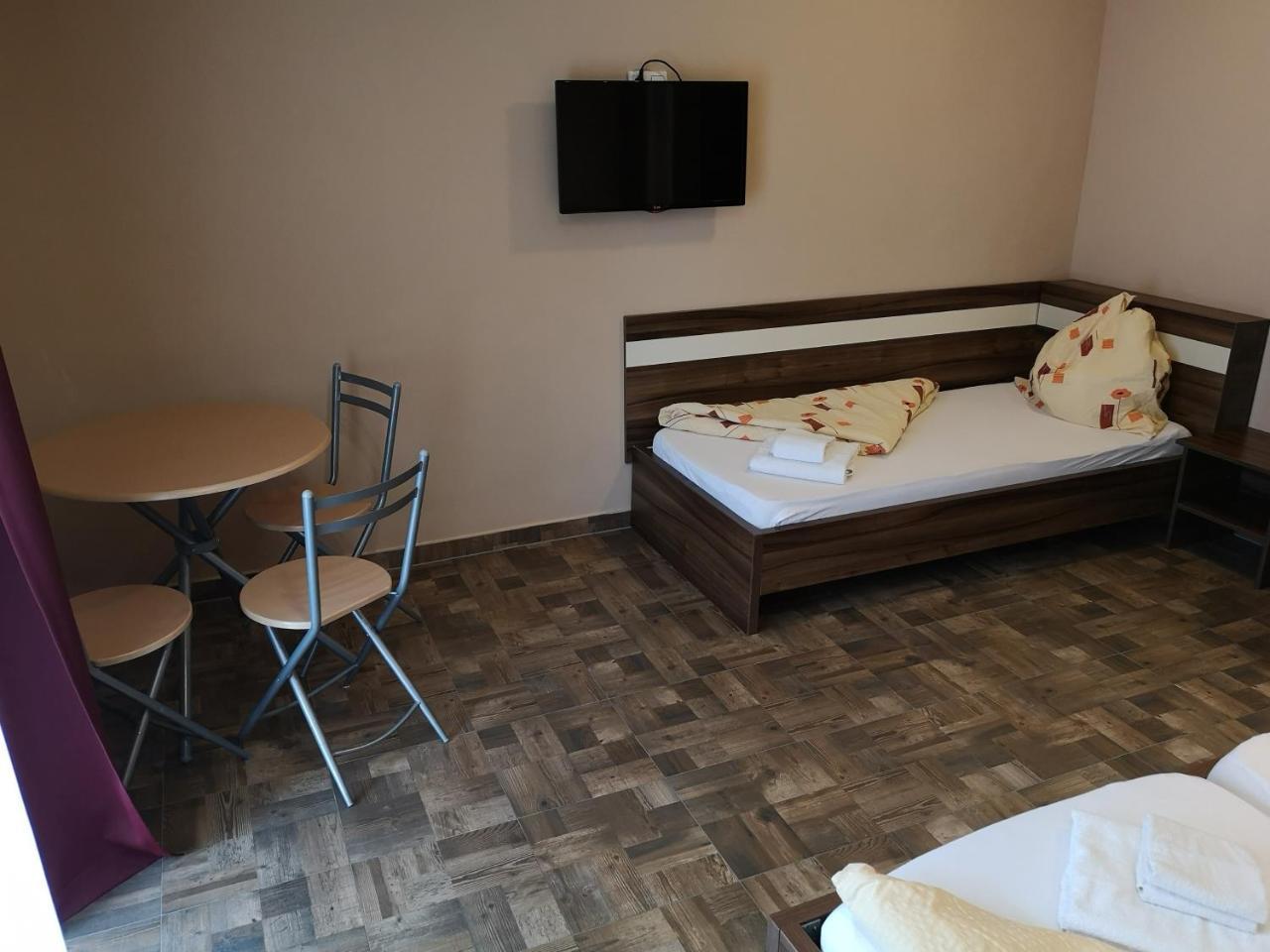 Borostyan Panzio Balatonfuered Bed and Breakfast Εξωτερικό φωτογραφία