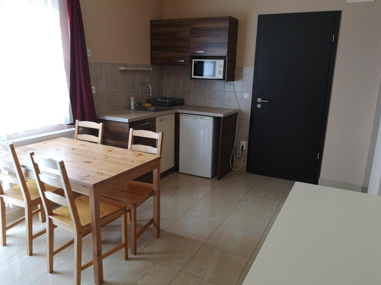 Borostyan Panzio Balatonfuered Bed and Breakfast Εξωτερικό φωτογραφία
